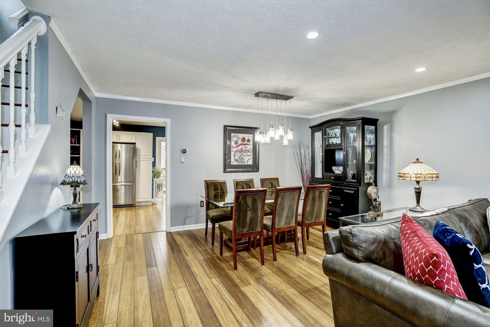 7342 Stream Way Springfield, VA 22152 - Photo 6 of 42 Gallery Image 6
