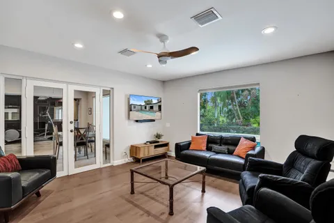 $990,000 | 9721 Sea Turtle Drive, Plantation, FL 33324