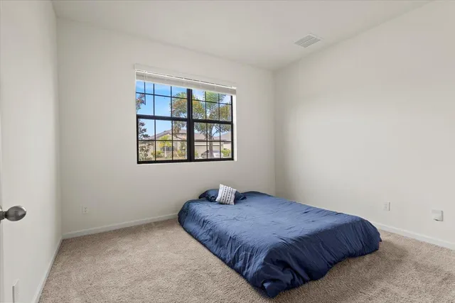 $2,600 | 6259 Northwest Regent Street, Port St. Lucie, FL 34983