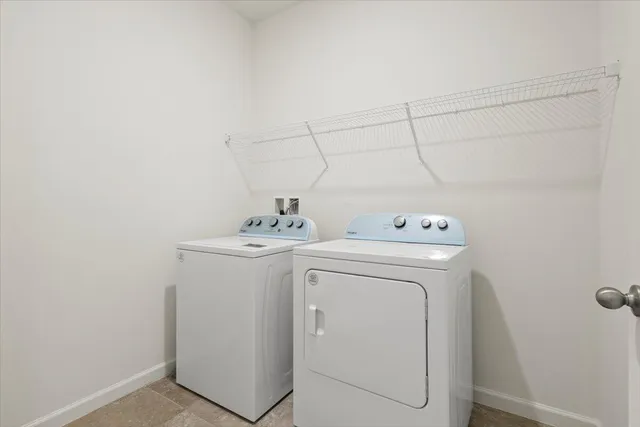 $2,600 | 6259 Northwest Regent Street, Port St. Lucie, FL 34983