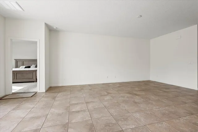 $2,600 | 6259 Northwest Regent Street, Port St. Lucie, FL 34983