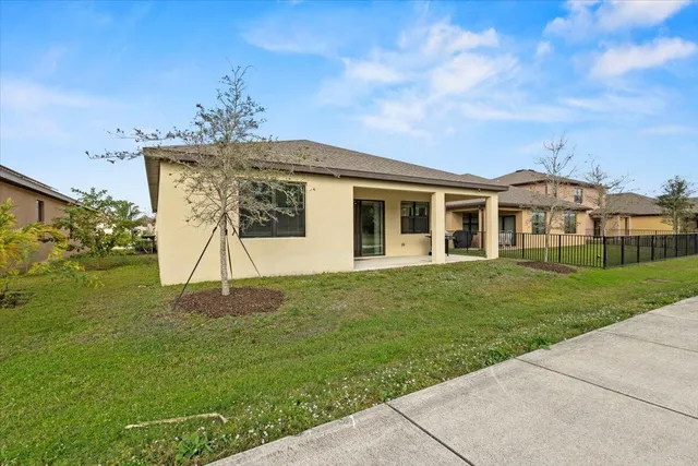 $2,600 | 6259 Northwest Regent Street, Port St. Lucie, FL 34983