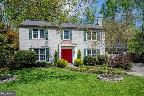 $1,025,000 | 6 Starlight Court, Potomac, MD 20854