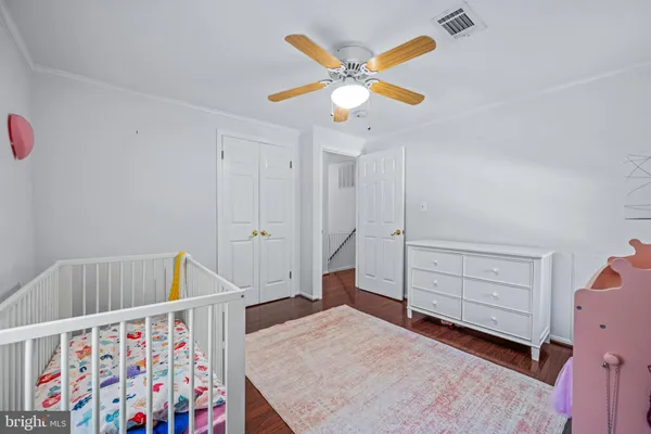 $1,025,000 | 6 Starlight Court, Potomac, MD 20854