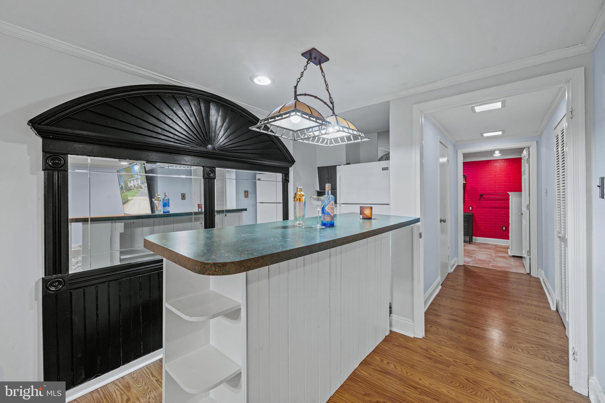 6 Starlight Court Potomac, MD 20854 - Photo 45 of 65 LL Bar Area