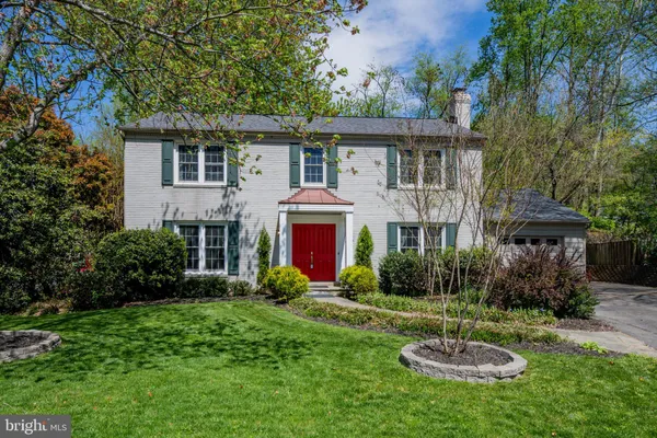 $1,025,000 | 6 Starlight Court, Potomac, MD 20854