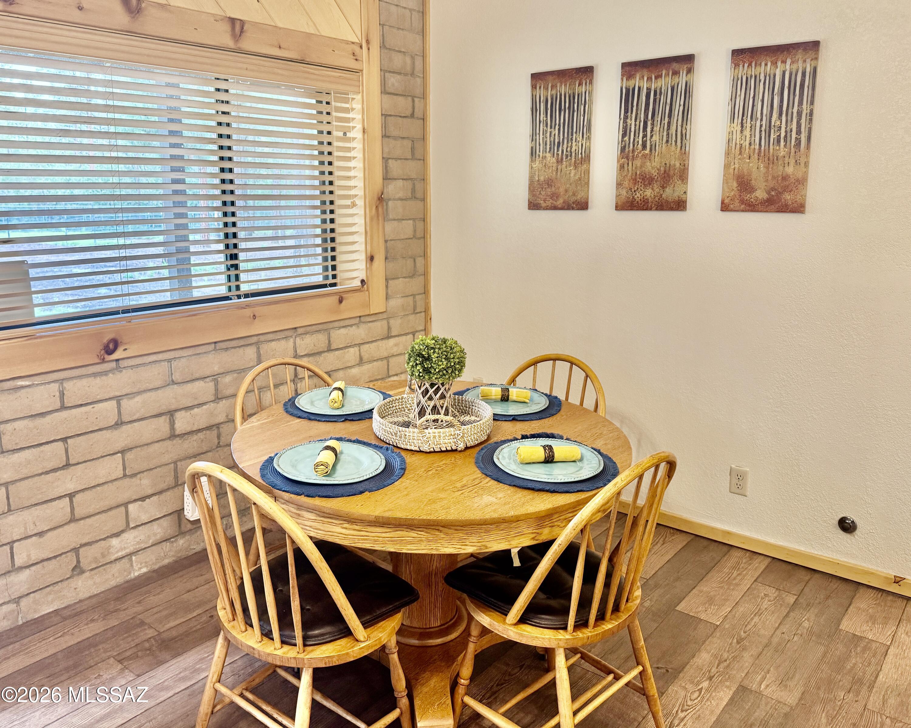 Dining Area 2