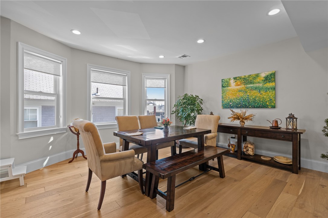 12 University Avenue Providence, RI 02906 - Photo 18 of 44