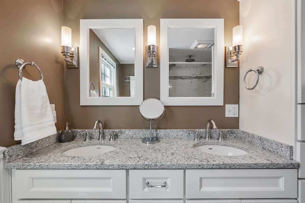 180 High Plain Road Andover, MA 01810 - Photo 34 of 38 Gallery Image 34