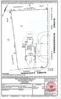 $2,600,000 | 10 Threepence Drive, Melville, NY 11747