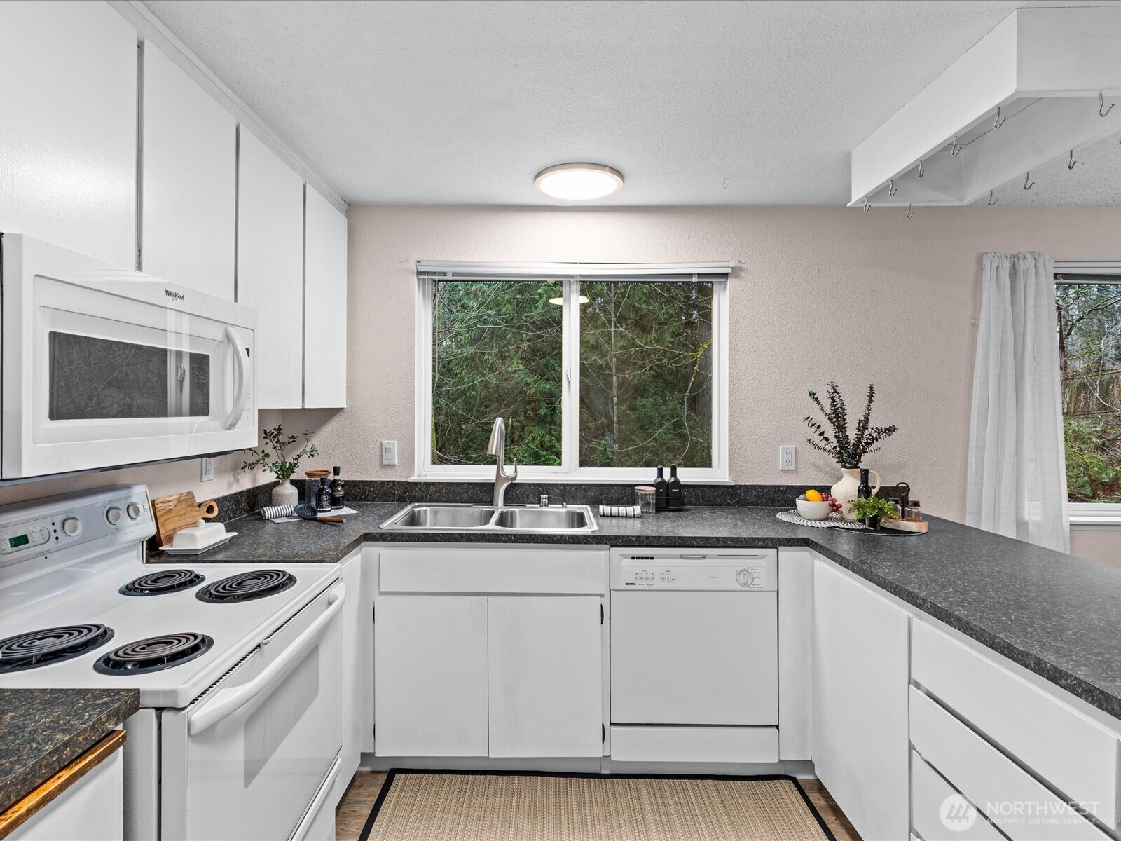 1030 204th Place Southeast Bothell, WA 98012 - Photo 12 of 37