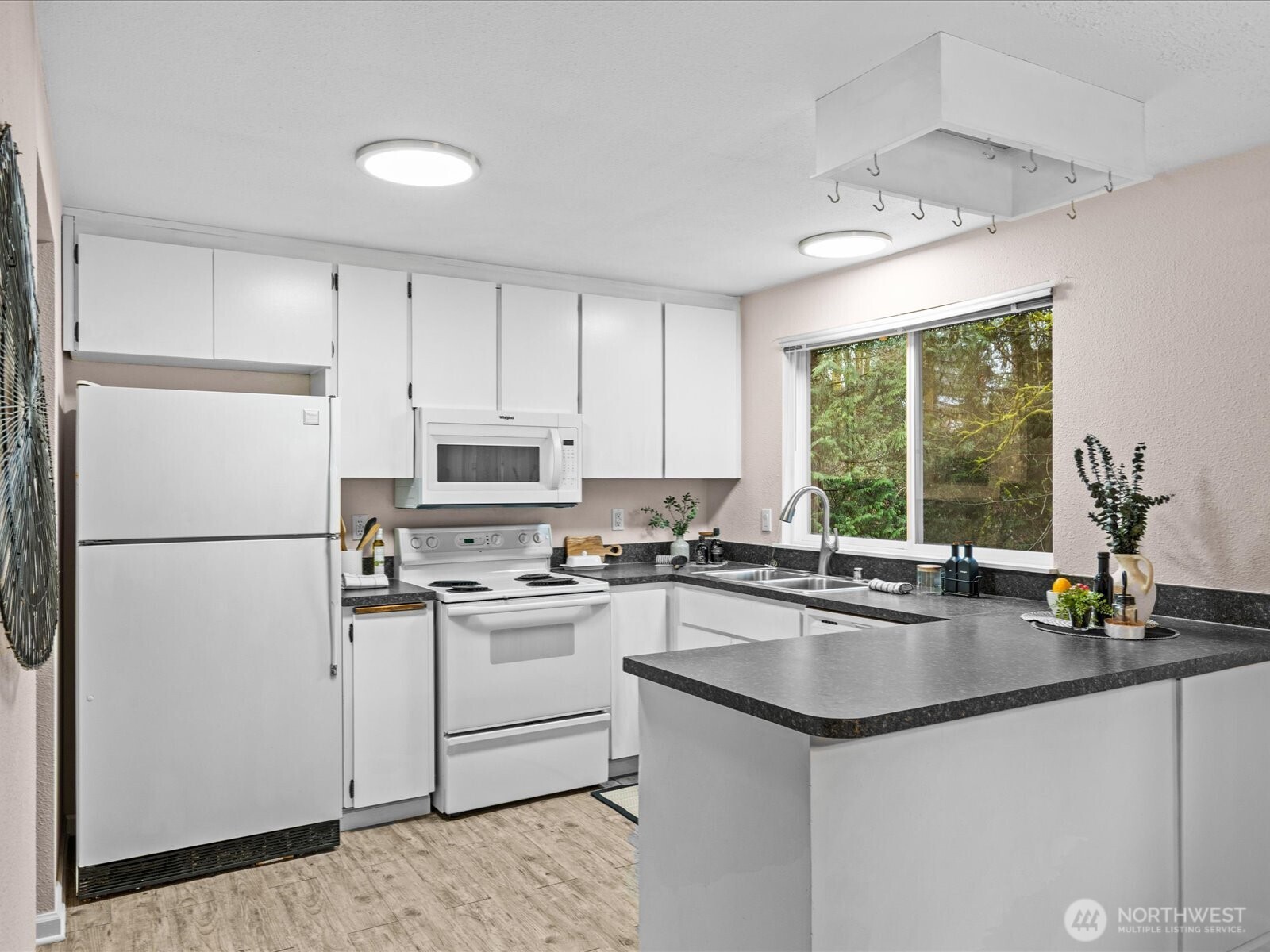 1030 204th Place Southeast Bothell, WA 98012 - Photo 10 of 37