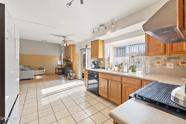 $514,999 | 1806 Avenue P4 W Palmdale Ca West, Palmdale, CA 93551