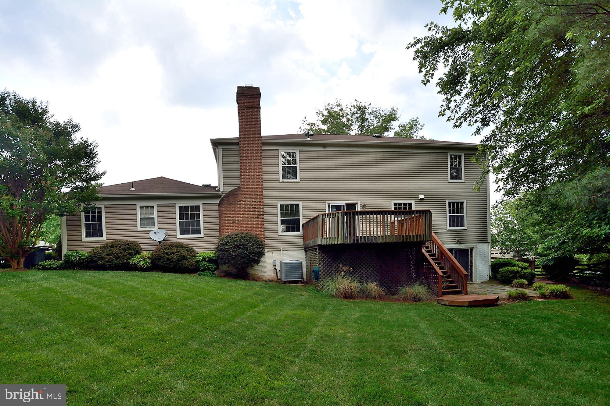 103 Minor Road Sterling, VA 20165 - Photo 27 of 30 Beautiful back yard view