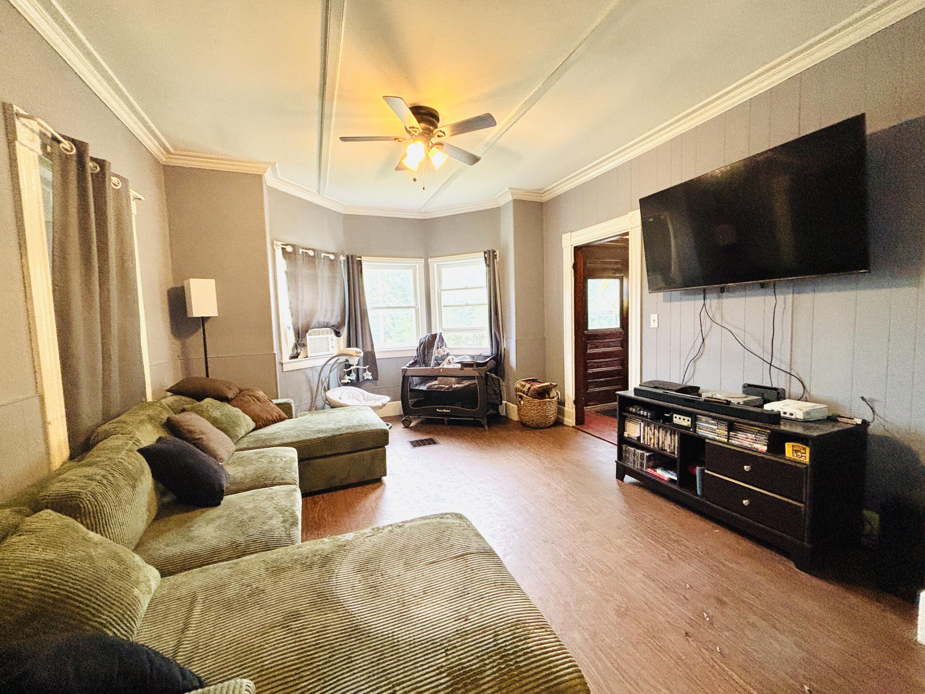 9 Pleasant Street Guilford, ME 04443 - Photo 25 of 41 Living room