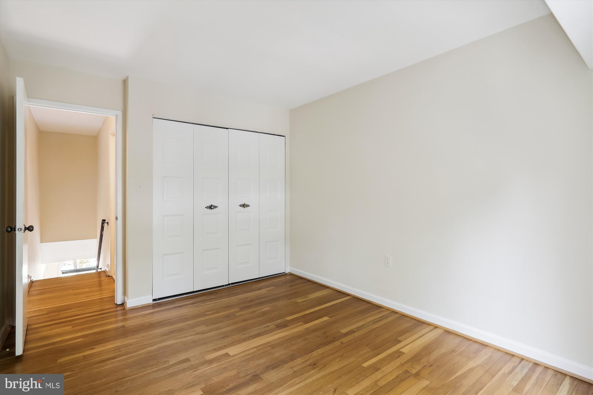 8194 Inverness Ridge Road Potomac, MD 20854 - Photo 23 of 30 Bedroom 3