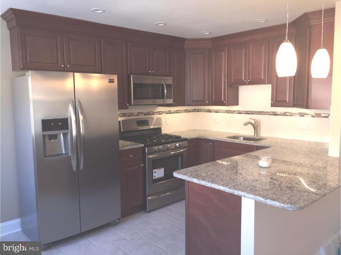 12508 Richton Road Philadelphia, PA 19154 - Photo 4 of 17 Gallery Image 4