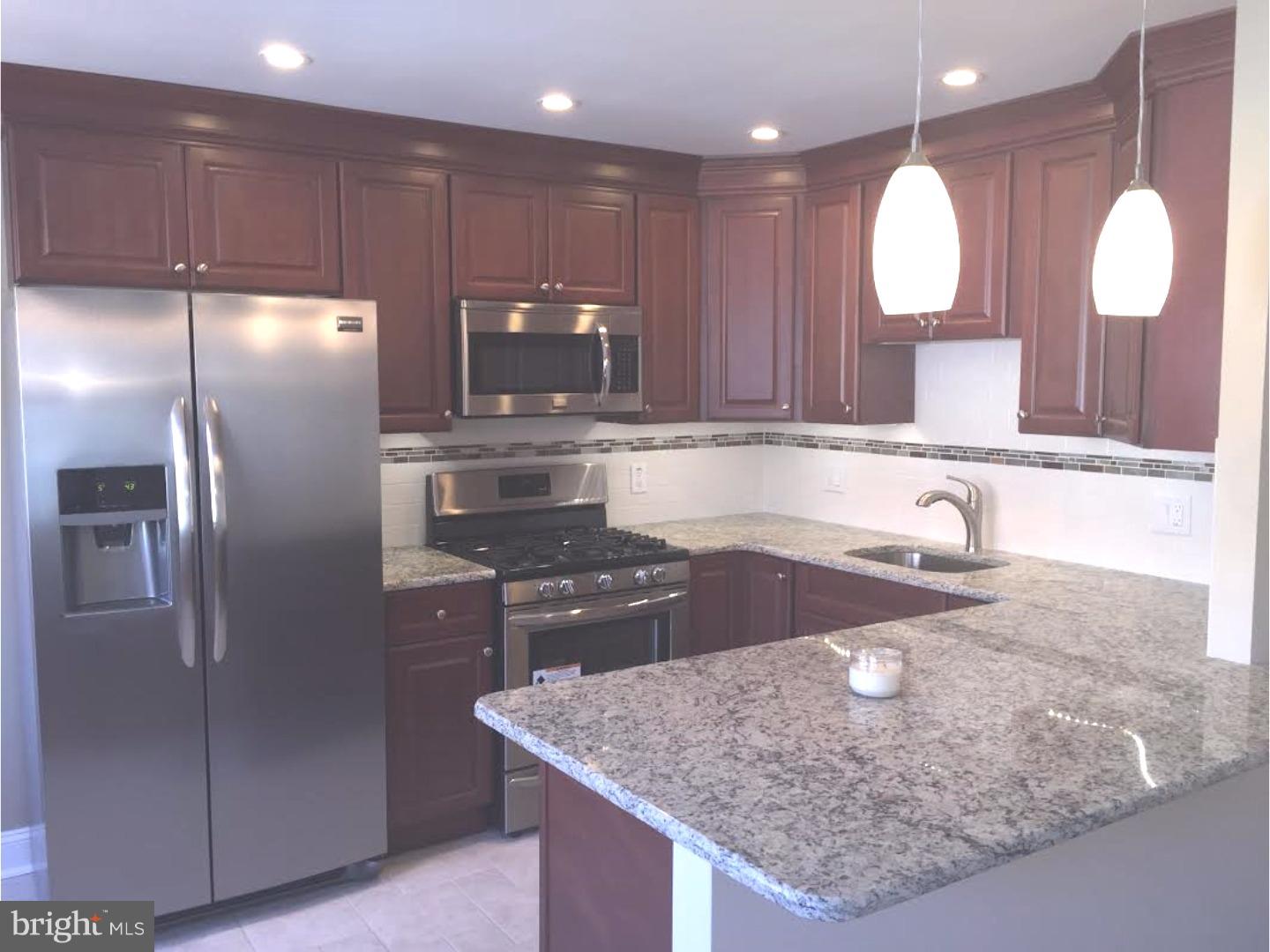 12508 Richton Road Philadelphia, PA 19154 - Photo 5 of 17 Gallery Image 5