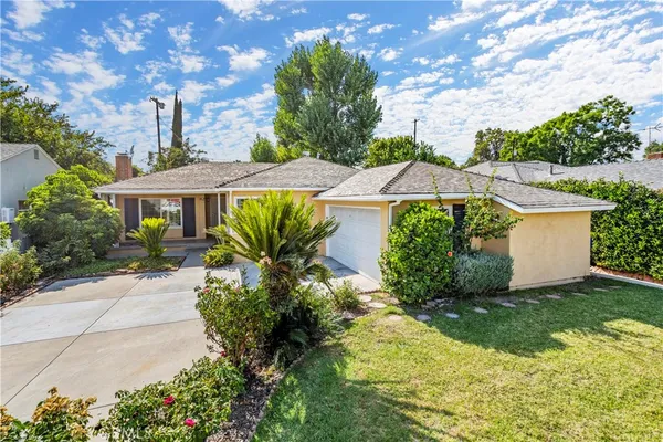 $3,950 | 7721 Oakdale Avenue, Winnetka, CA 91306