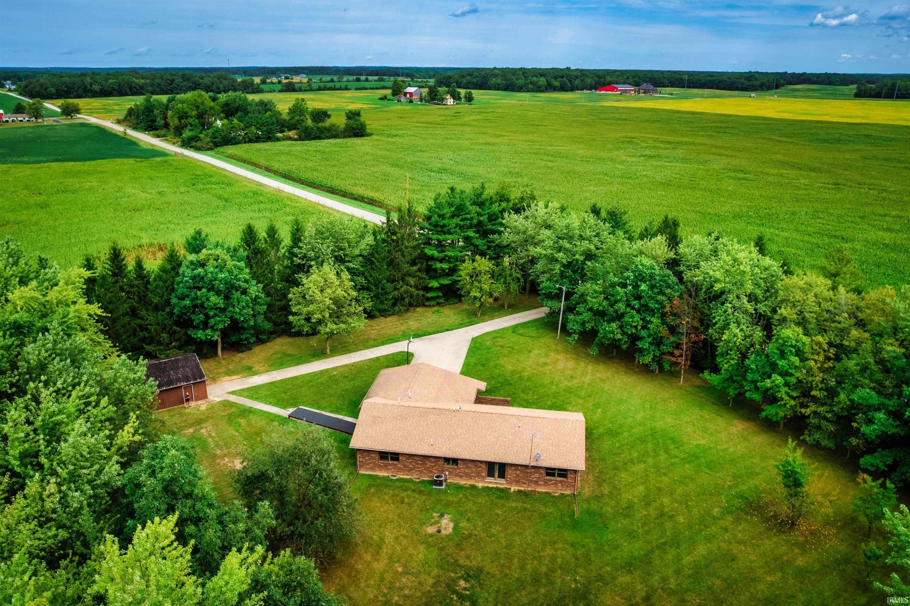 1404 County Road 59 Butler, IN 46721 - Photo 5 of 17 Gallery Image 5