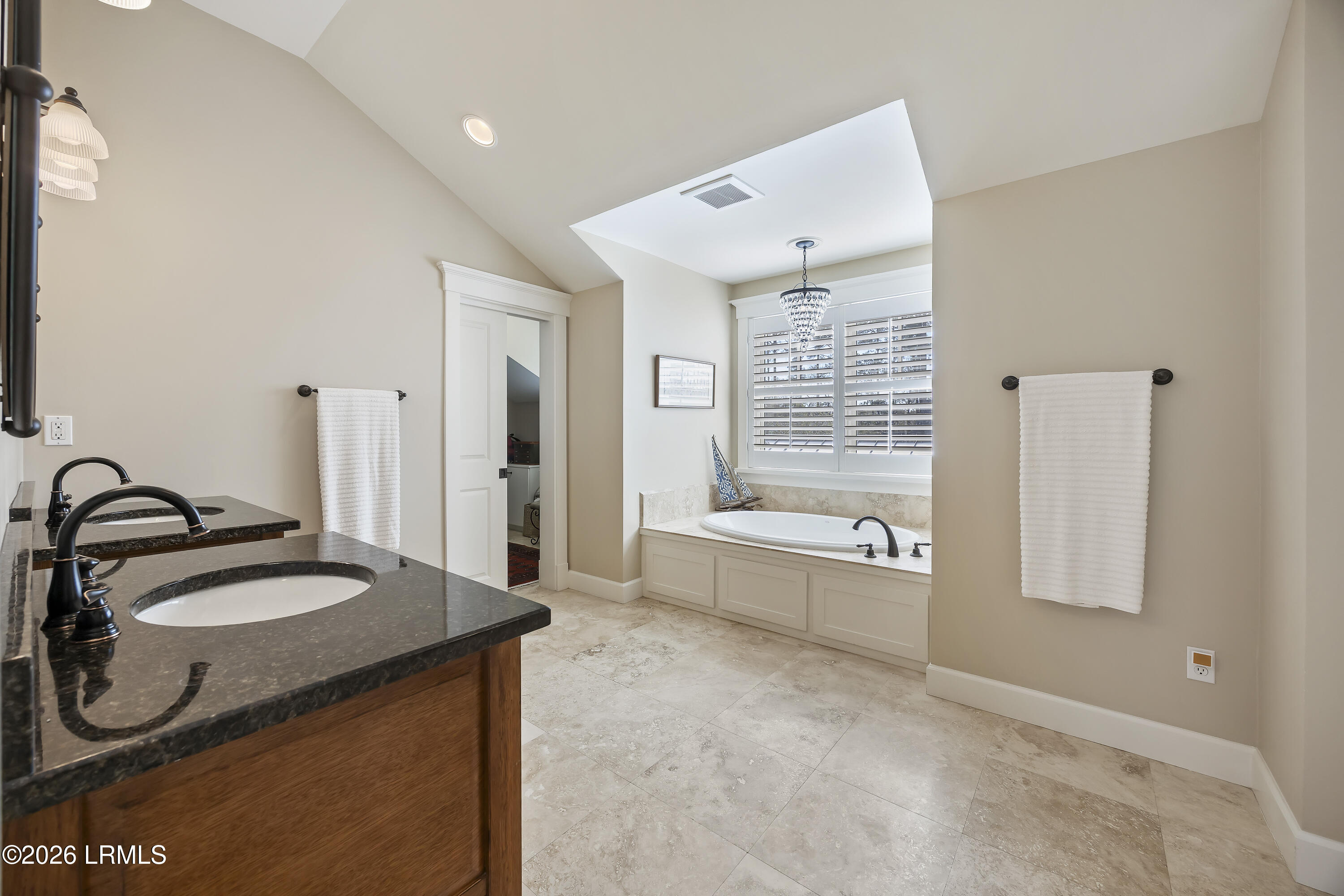 27 Tabby Shell Road Bluffton, SC 29910 - Photo 15 of 25 4R9A1627