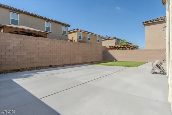 $2,795 | 10289 Massachusetts Lane, Las Vegas, NV 89141