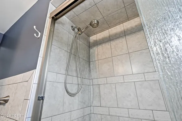 $42,000 | 19 Carole Drive, Oakhurst, NJ 07755