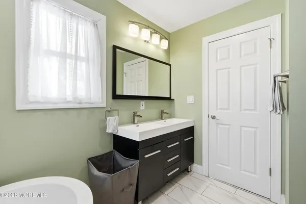 $42,000 | 19 Carole Drive, Oakhurst, NJ 07755