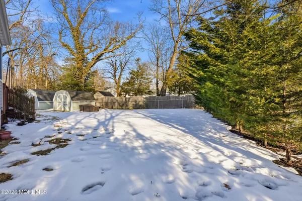 $42,000 | 19 Carole Drive, Oakhurst, NJ 07755