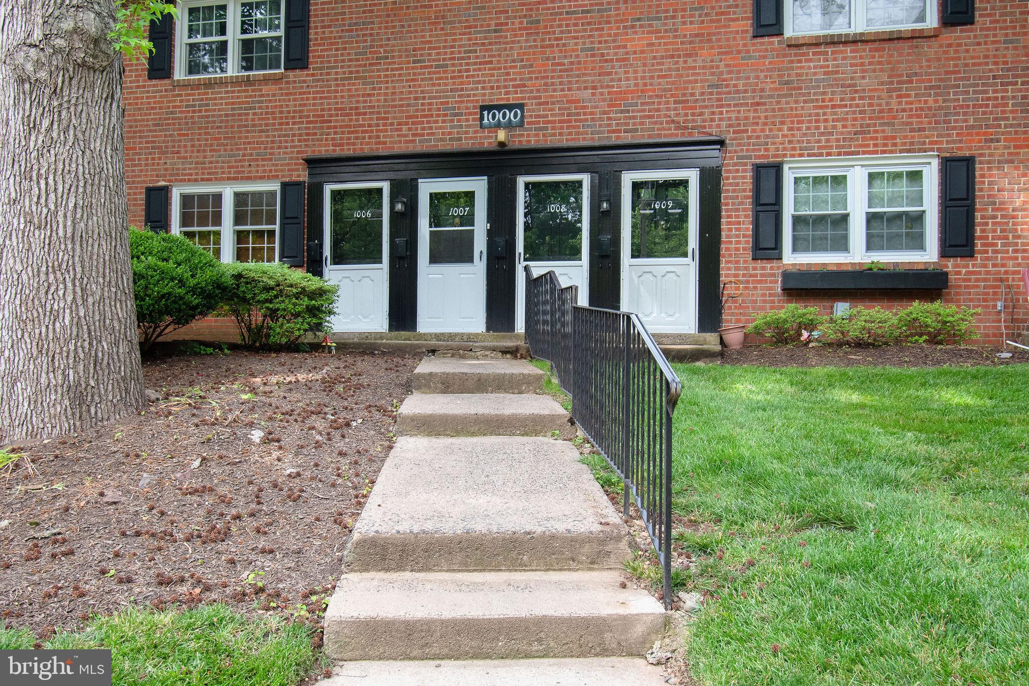 1007 Yardley Commons Yardley, PA 19067 - Photo 2 of 21