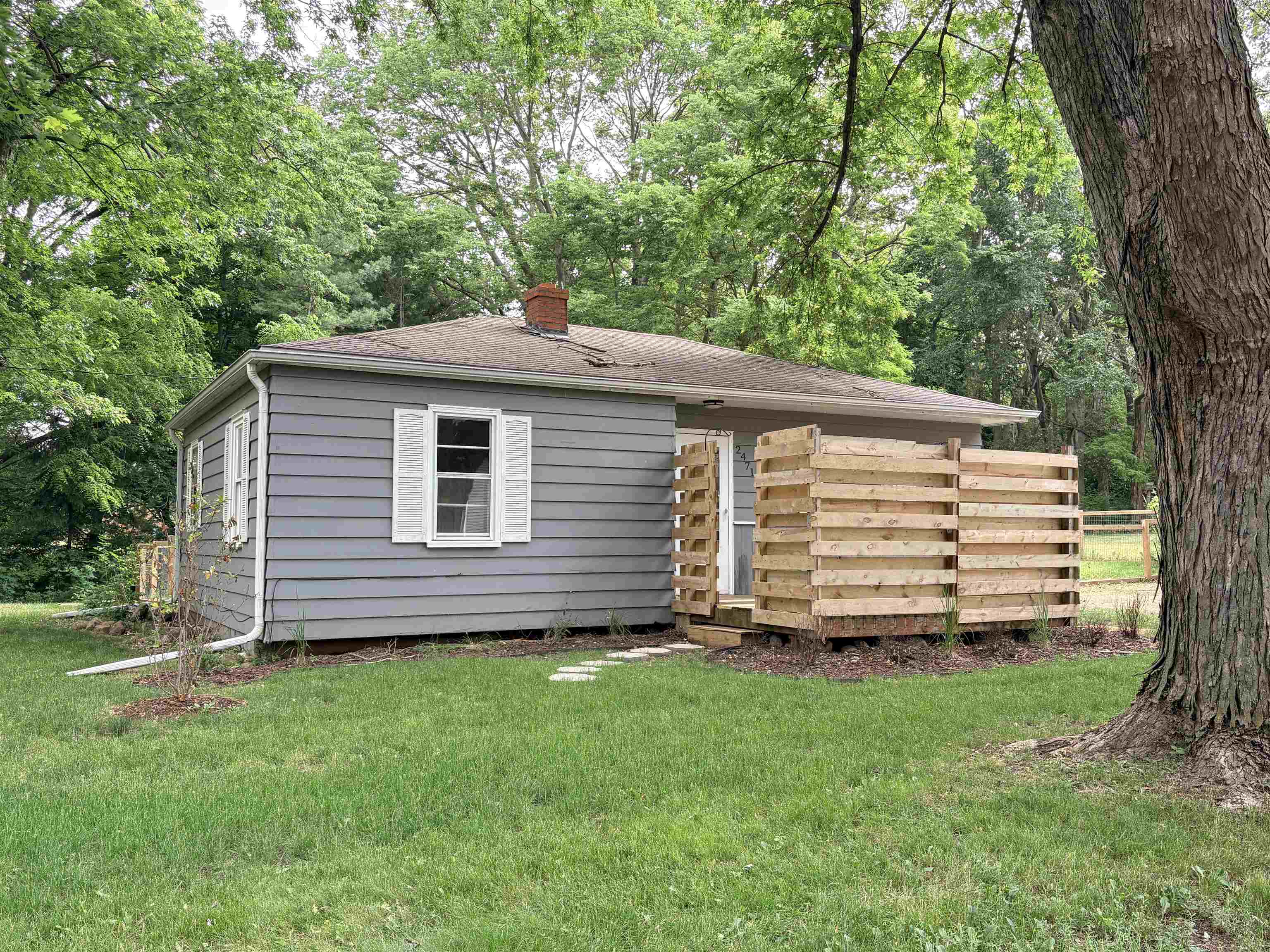 2471 North Jackson Road Pecatonica, IL 61063 - Photo 1 of 19