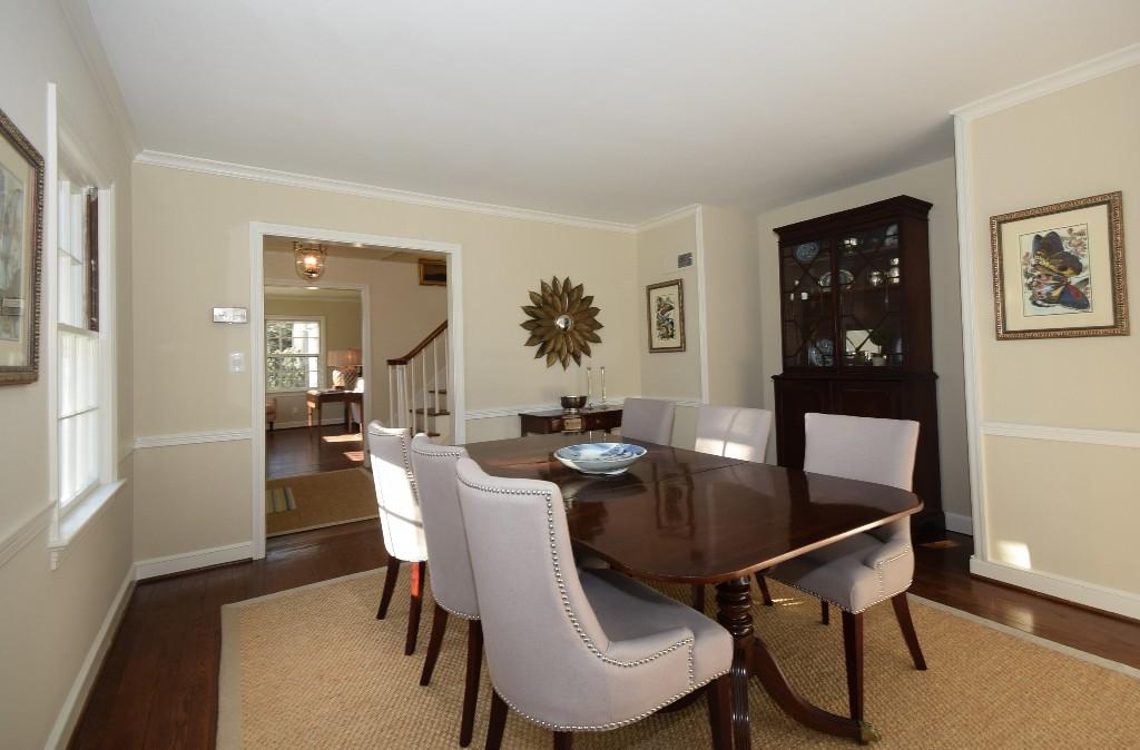 75 Pembroke Road Darien, CT 06820 - Photo 8 of 35 a dining room with furniture and window