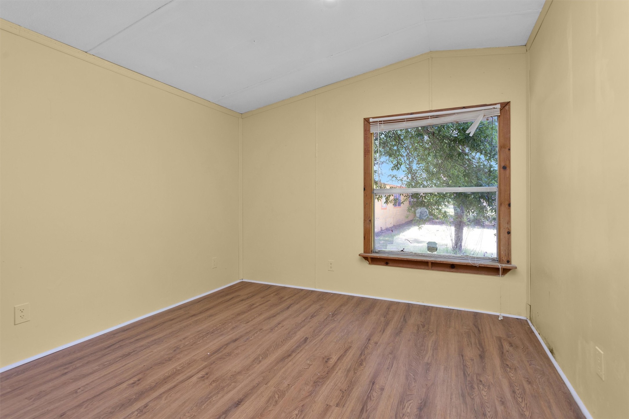 1001 County Line Road, Unit B Shepherd, TX 77371 - Photo 7 of 18 Gallery Image 7