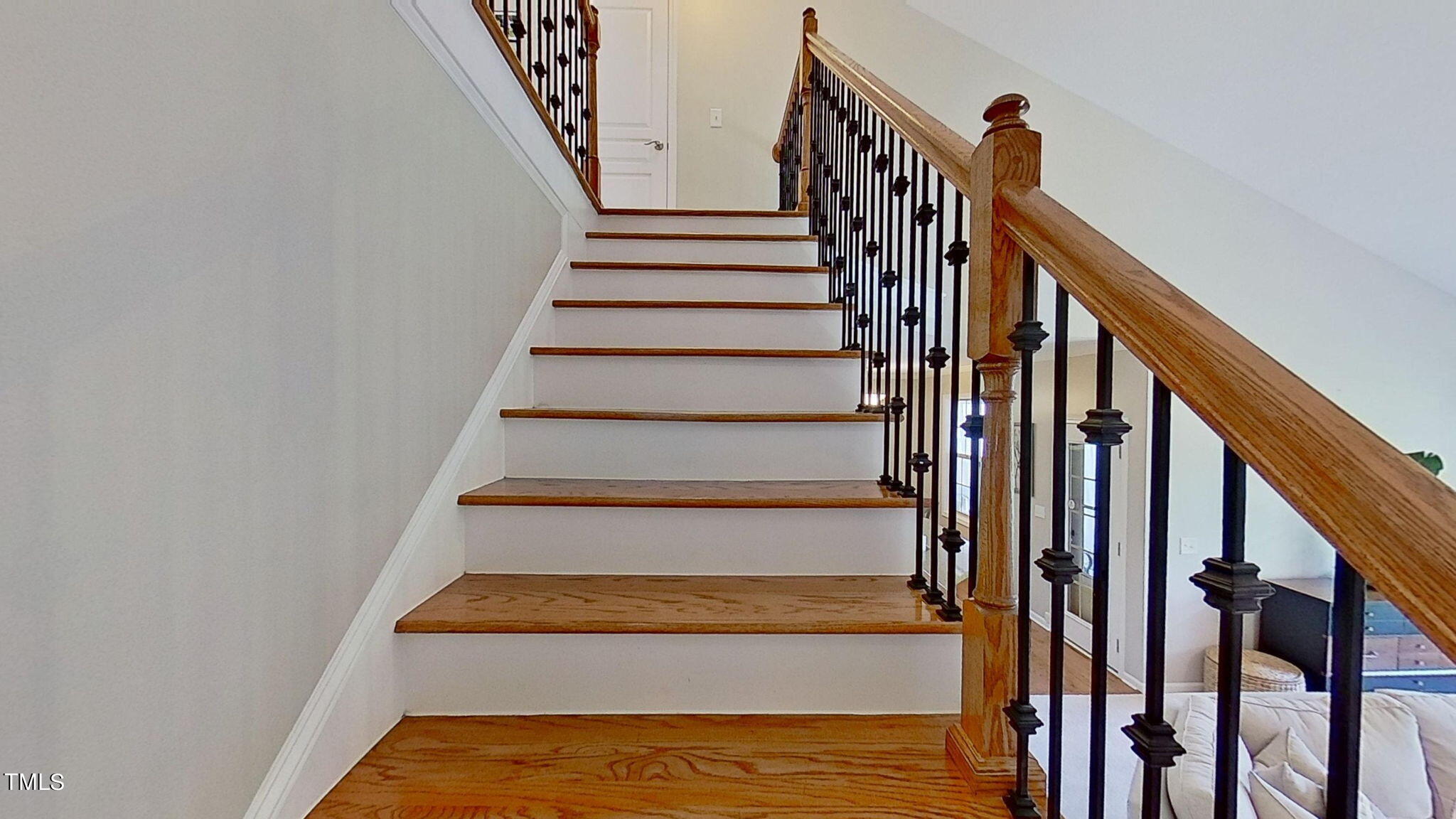 2711 Kinsley Place Raleigh, NC 27616 - Photo 30 of 77 Grand Staircase