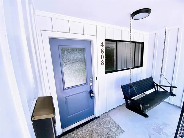 $2,150 | 4808 Curzon Avenue, Fort Worth, TX 76107