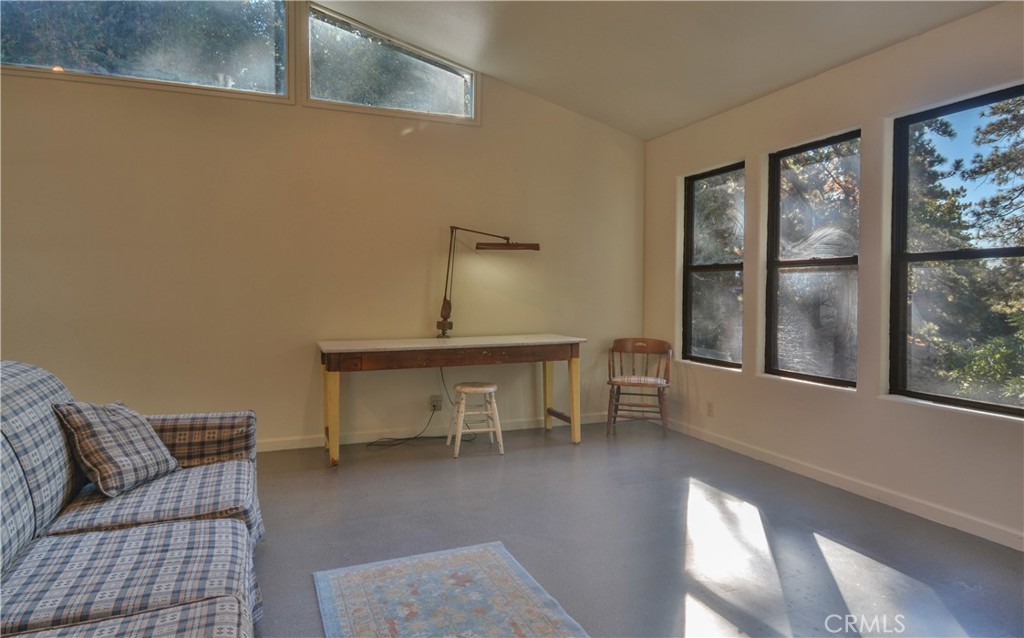 21962 Elliot Road Cedarpines Park, CA 92322 - Photo 29 of 37 Upstairs Bonus Room