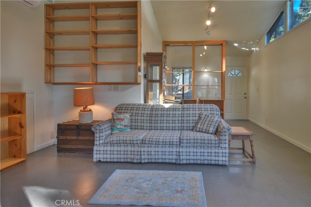 21962 Elliot Road Cedarpines Park, CA 92322 - Photo 30 of 37 Upstairs Bonus room