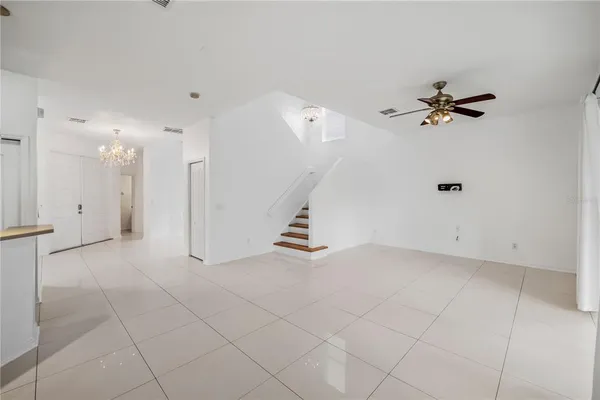 $2,800 | 9446 Leatherwood Avenue, Tampa, FL 33647