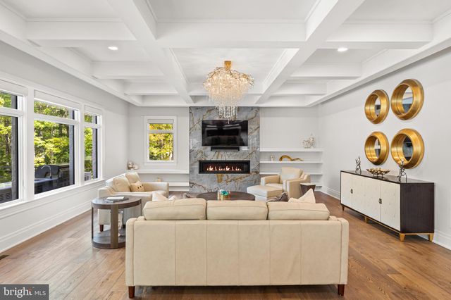 $5,125,000 | 8600 Brook Road, McLean, VA 22102