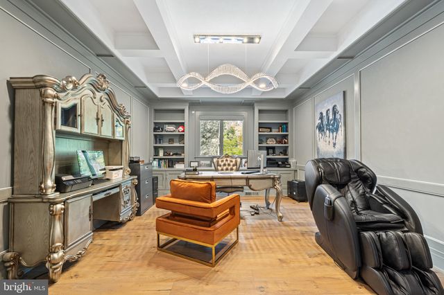 $5,125,000 | 8600 Brook Road, McLean, VA 22102