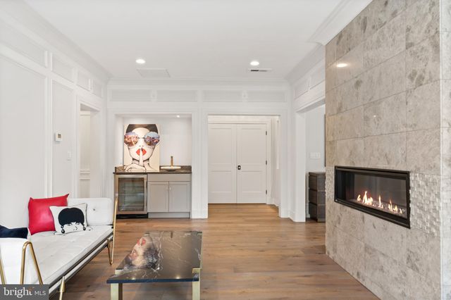 $5,125,000 | 8600 Brook Road, McLean, VA 22102