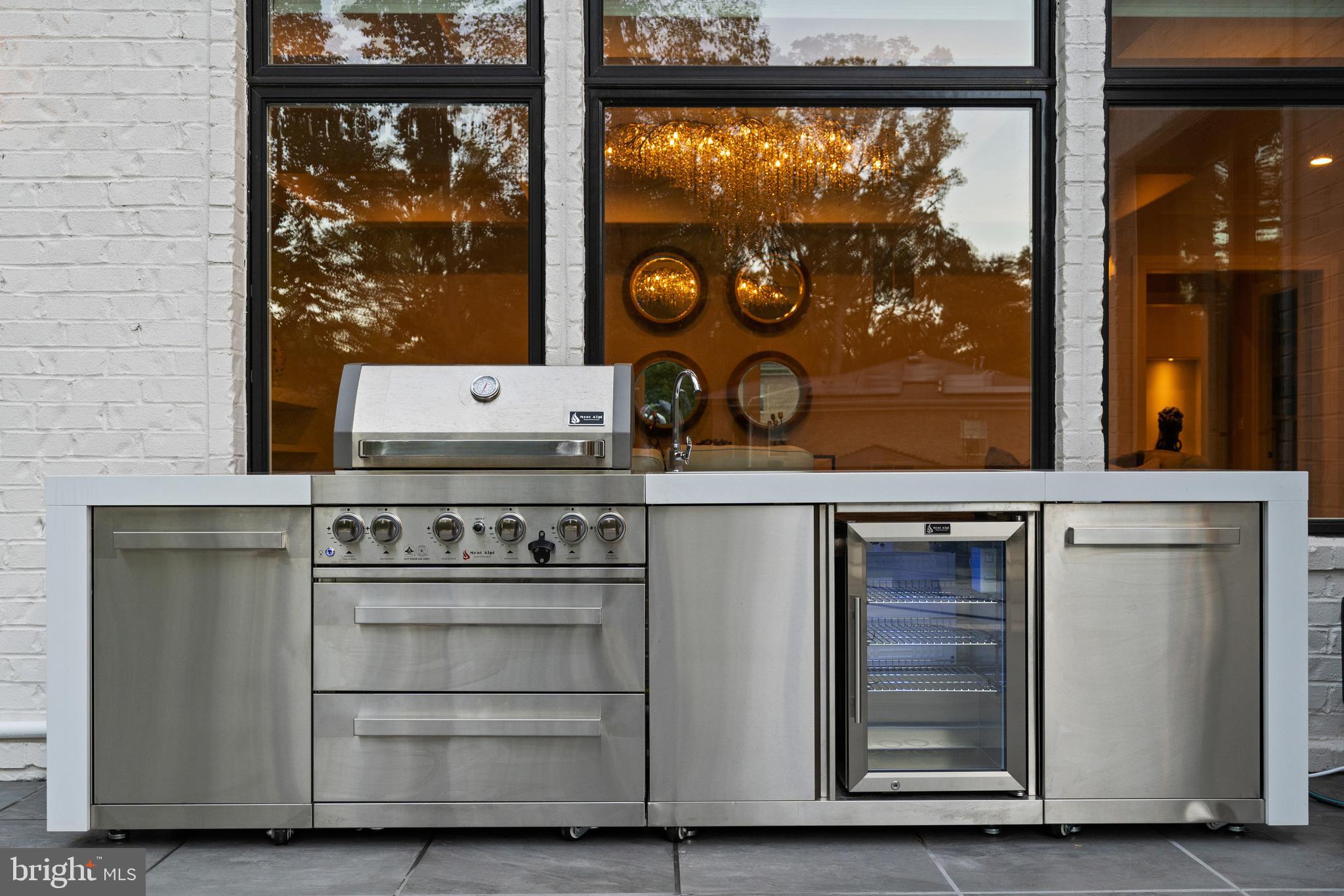 8600 Brook Road McLean, VA 22102 - Photo 83 of 94