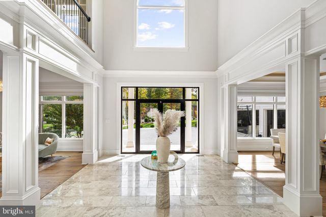 $5,125,000 | 8600 Brook Road, McLean, VA 22102