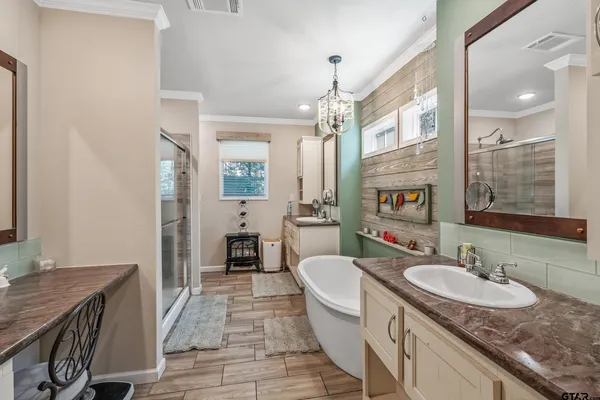 $229,900 | 289 North Lake Drive, Murchison, TX 75778