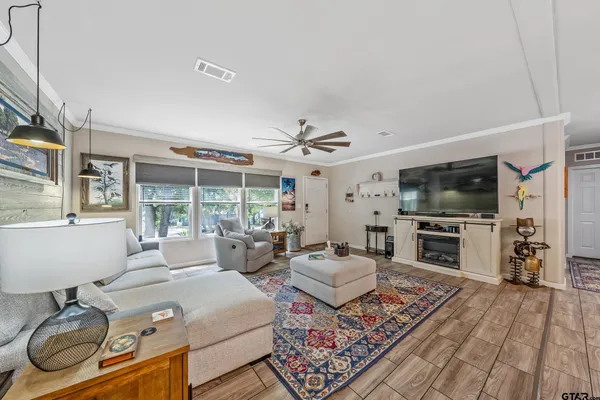 $229,900 | 289 North Lake Drive, Murchison, TX 75778