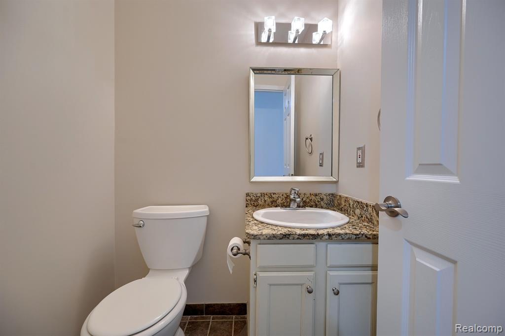2201 Stonington Lane Rochester Hills, MI 48306 - Photo 11 of 31