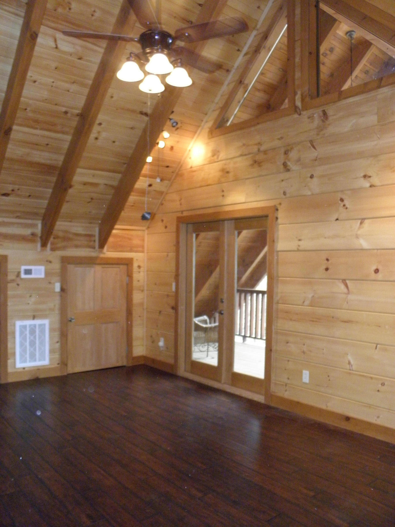 4843 Sinking Creek Road Greenback, TN 37742 - Photo 14 of 24 13 - bedroom
