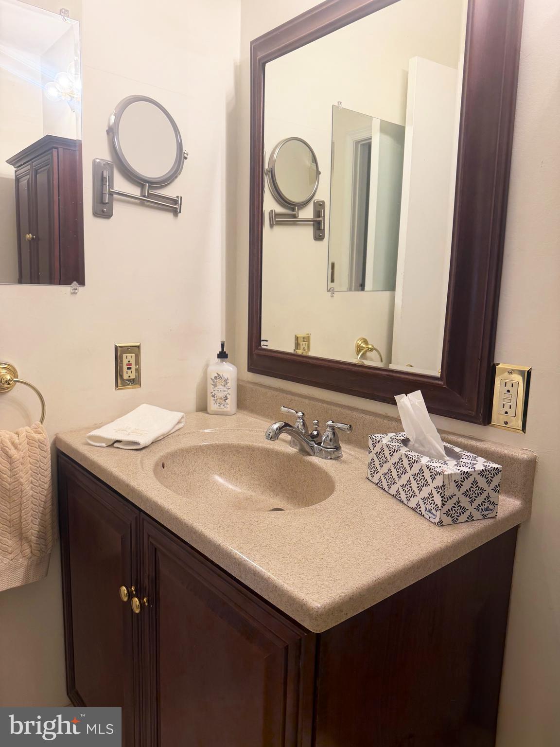 72303 Delaire Landing Road, Unit 303 Philadelphia, PA 19114 - Photo 14 of 16