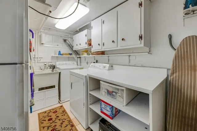 $679,000 | 45 Wells Court, Bloomfield, NJ 07003