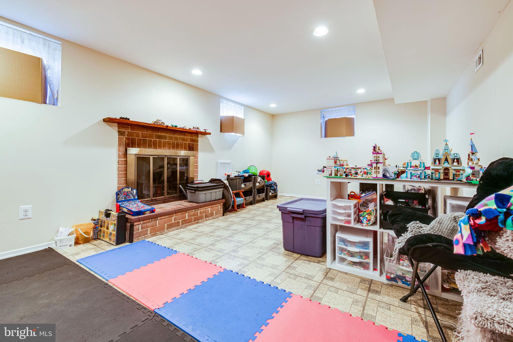 6903 Huntsman Boulevard Springfield, VA 22153 - Photo 26 of 34 Basement